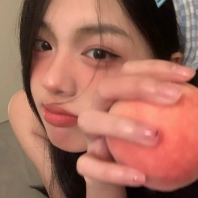 相逢时节月正圆